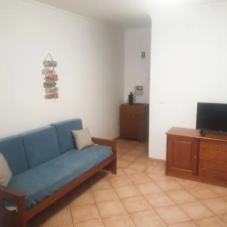 T1 Da Rocha Gaivota Mar 6 Apartment